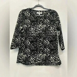 Emily Daniels 3/4 Sleeve Print Pullover Blouse With Scoop Neck Size S NWT